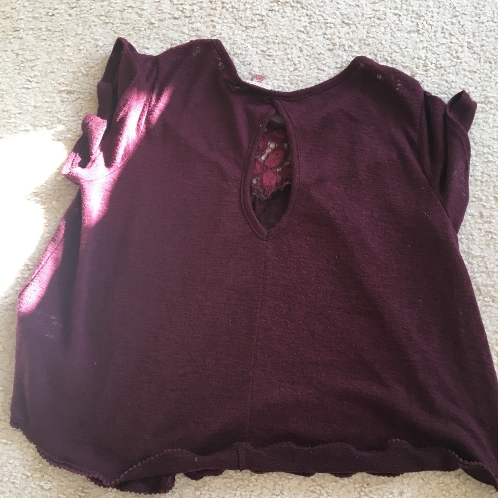 Maroon Lace Front Keyhole Top - Picture 2 of 2